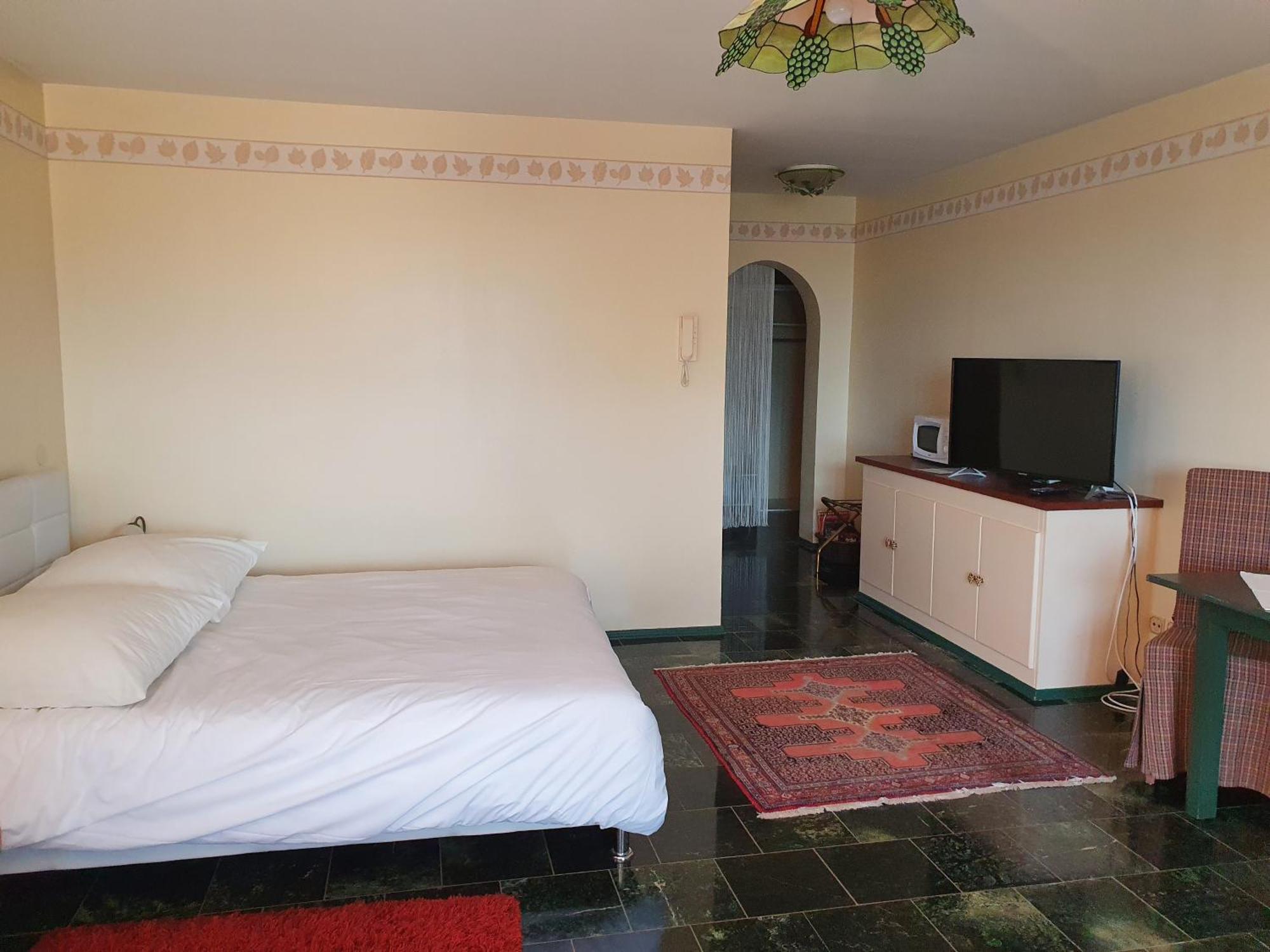 Kanzel Residences *